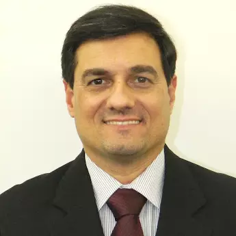 Dr. Rodrigo Varela