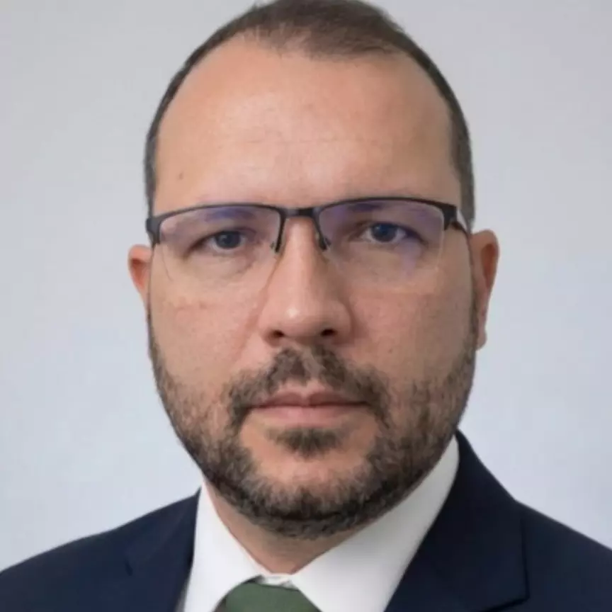 Dr. Felipe Escarlate